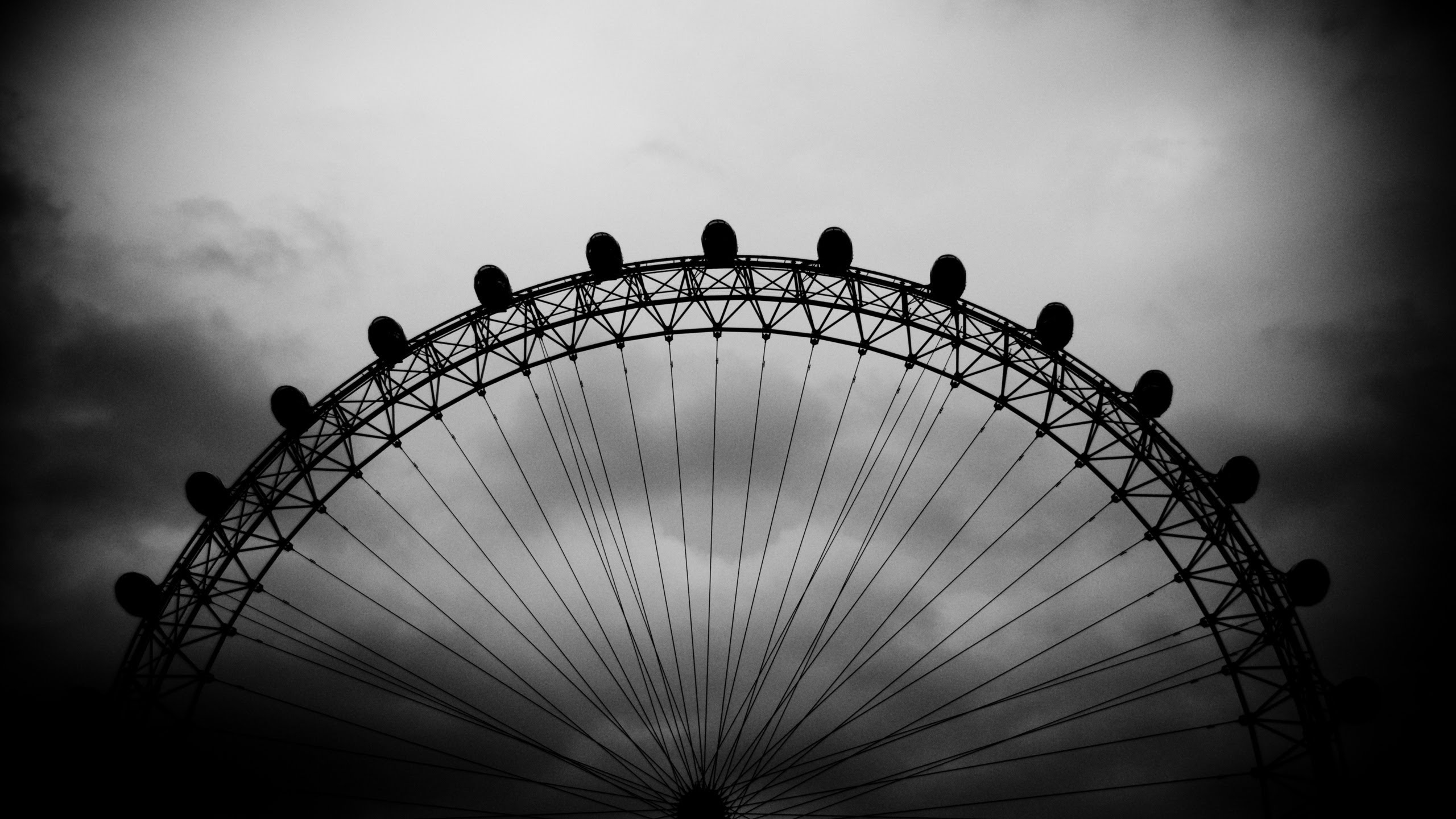 london background tumblr black and white