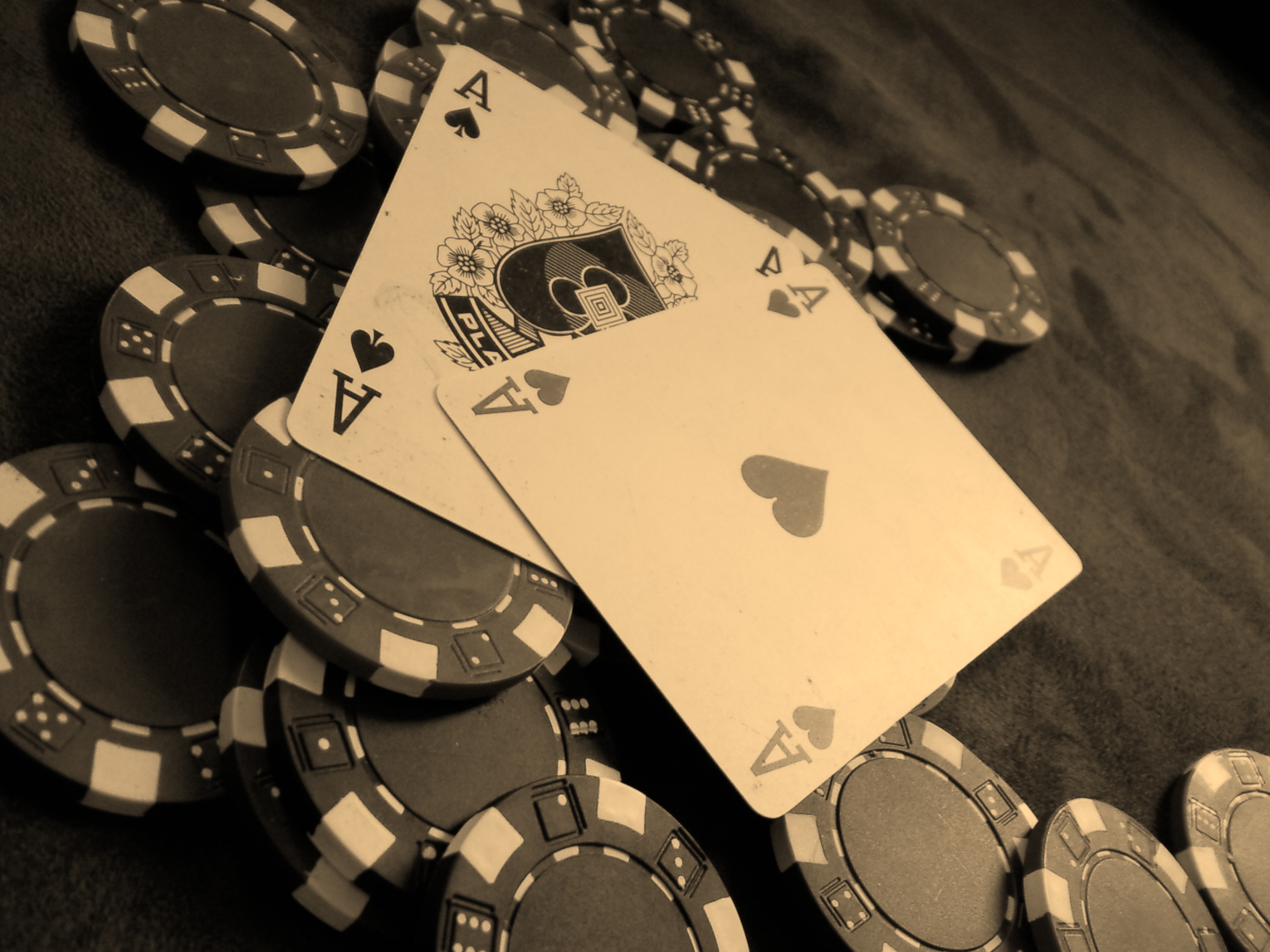 fold poker