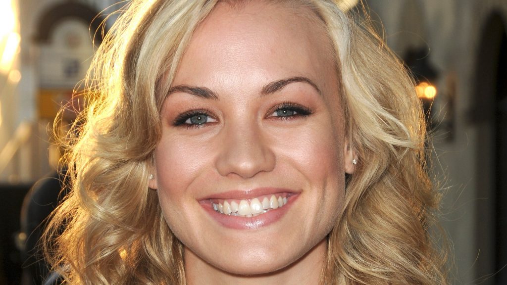 Yvonne Strahovski Backgrounds, Pictures, Images